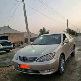 Toyota Camry 2003