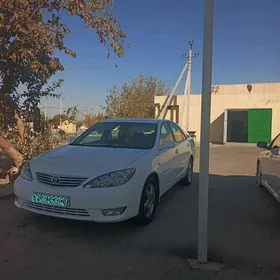 Toyota Camry 2005