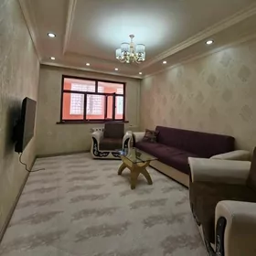 10 Мкр 2 ком 1 этаж