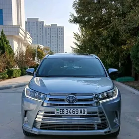 Toyota Highlander 2017