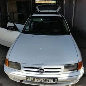 Opel Astra 1992