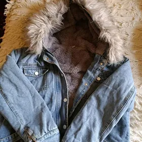 джинсовая куртка