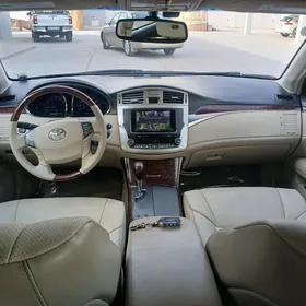 Toyota Avalon 2011