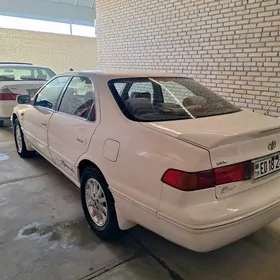 Toyota Camry 2002