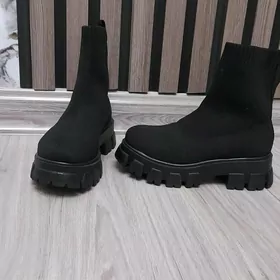 новые ботинки