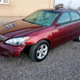 Toyota Camry 2004