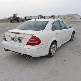 Mercedes-Benz E320 2002