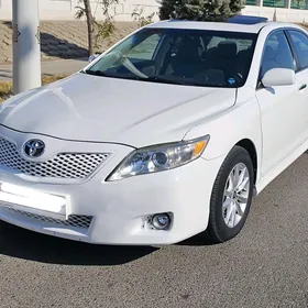 Toyota Camry 2011