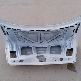 Bagaznik Mersedes 320