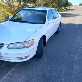 Toyota Camry 2001