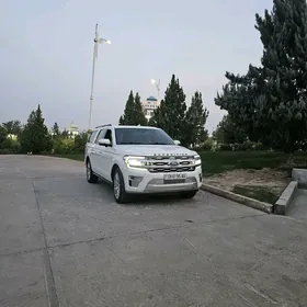 Ford Expedition 2022