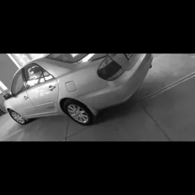 Toyota Camry 2004