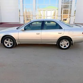 Toyota Camry 2000