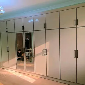 MEBEL  GARNATUR ŞKAF