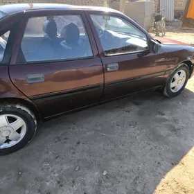 Opel Vectra 1990