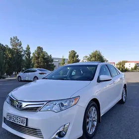 Toyota Camry 2012
