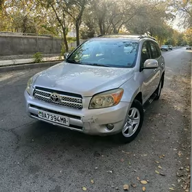 Toyota RAV4 2007