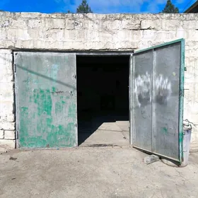 ГАРАЖ КАМЕННЫЙ. АРЕНДА