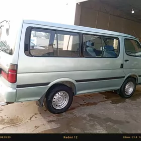 Toyota Hiace 1995