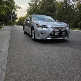 Lexus ES 350 2017