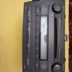 автомагнитола Королла 2011