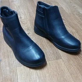 Сапоги женские,кие, 42 размер