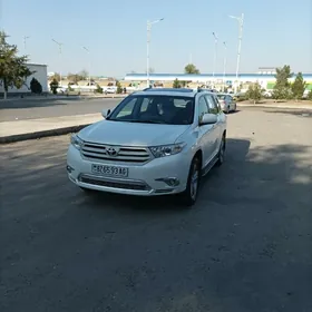 Toyota Highlander 2011