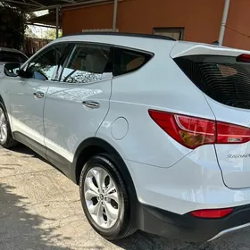 Hyundai Santa Fe 2013