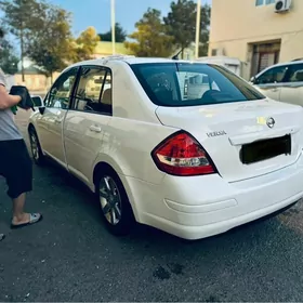 Nissan Versa 2009