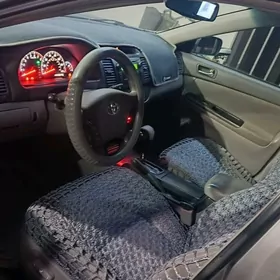 Toyota Camry 2005