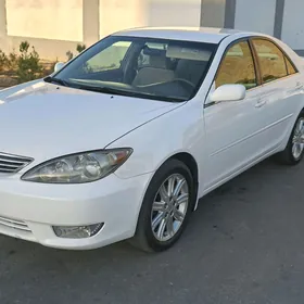 Toyota Camry 2004