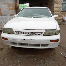 Nissan Bluebird 1997