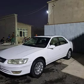 Toyota Camry 1998