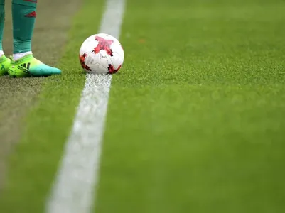 Türkiýede eminleriň yzýany müňden gowrak futbolçy bukmeker goýumlary sebäpli futboldan çetleşdirildi