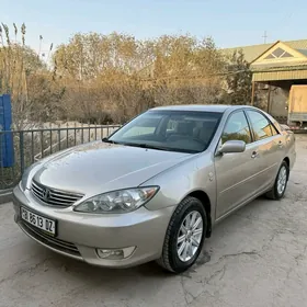 Toyota Camry 2005