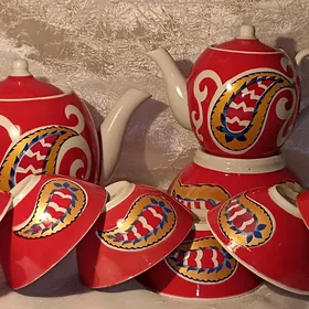 РЕДКАЯ СТАТУЭТКА ГДР/СЕРВИЗ.