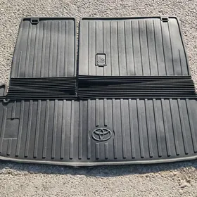 Kowrik Коврик багаж