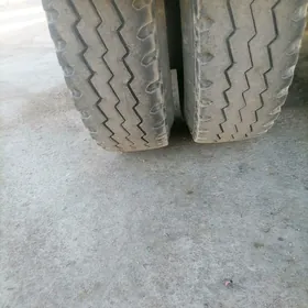 Teker 10 00R20 Tracmax