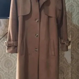 Женский плащ