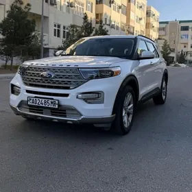 Ford Explorer 2021