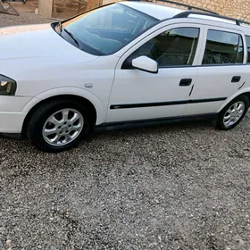 Opel Astra 2003