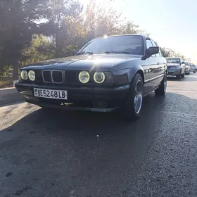 BMW 525 1992