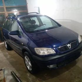 Opel Zafira 2001