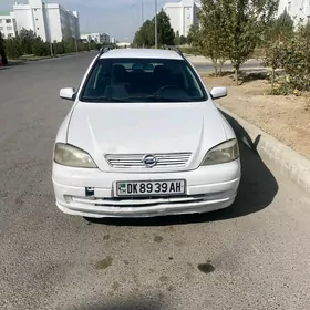 Opel Astra 2000