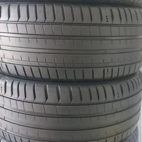 Mishelin Pilot Sport 235 45 18 Mahmally