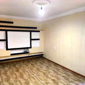 Arenda 2 Kom 11 Mik 4/3 etaj