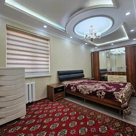 ПРОДАЮ 2 КОМ В 10 МКР