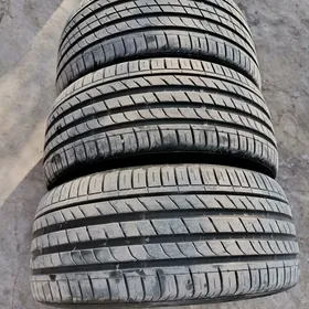 275 35 19// 245 35 19 Teker