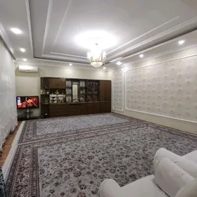 ДОМИК ЦЕНТР 2 КОМ ДВОР 6000