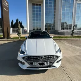 Hyundai Sonata 2022